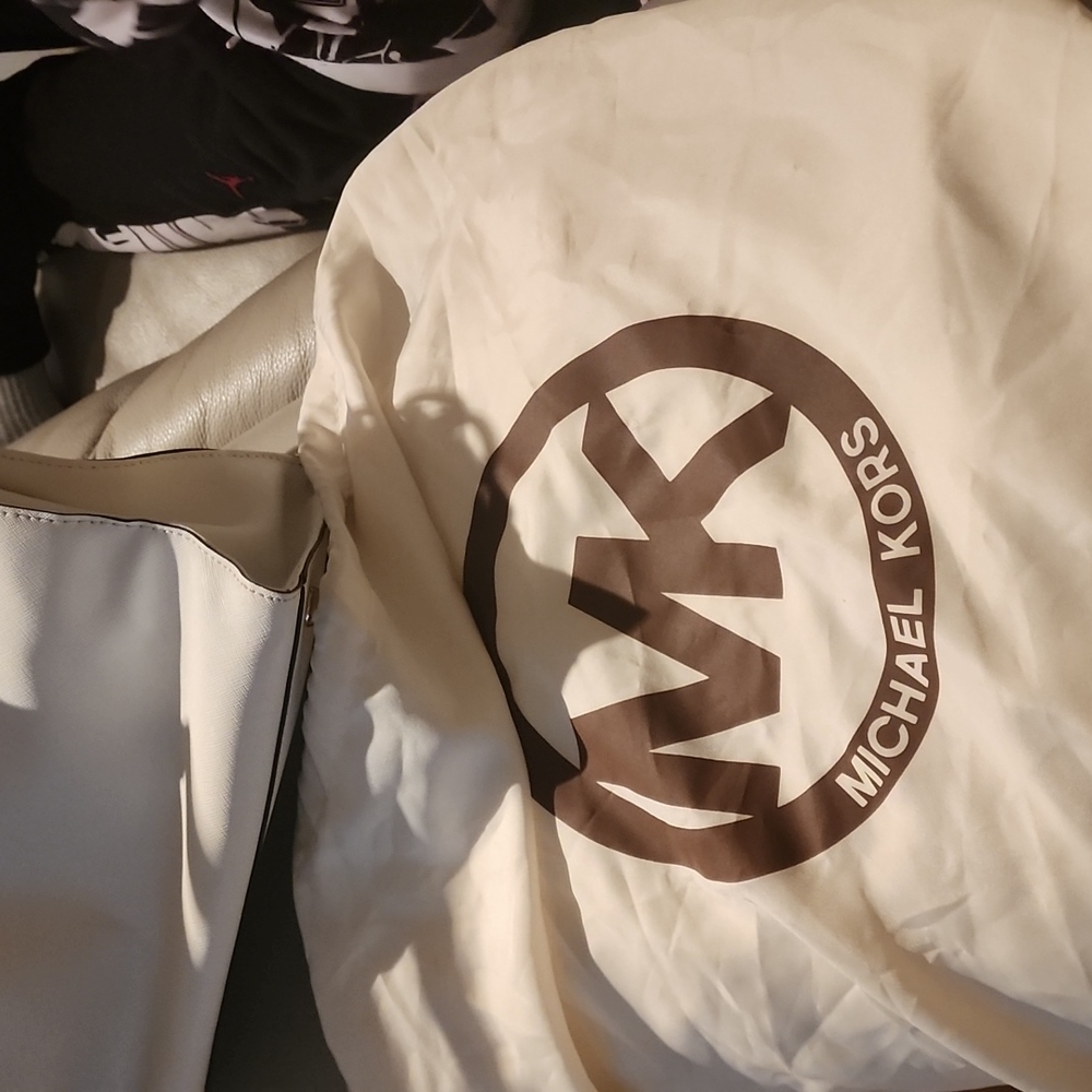 Bag - Picture 3 of 4